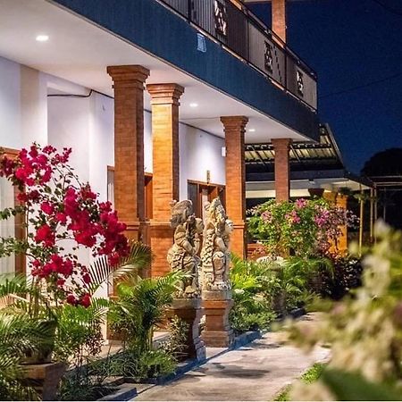 The Lonceng House By Sila Dharma Canggu (Bali) Exterior photo