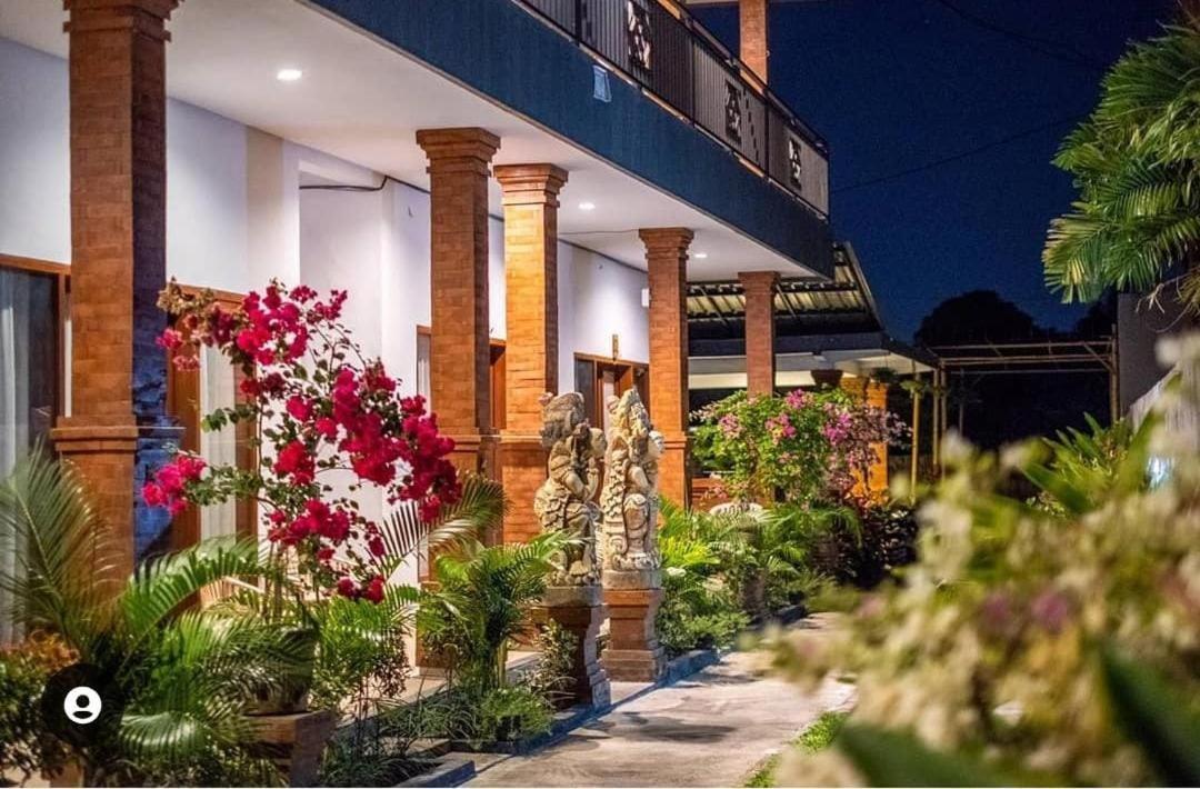The Lonceng House By Sila Dharma Canggu (Bali) Exterior photo